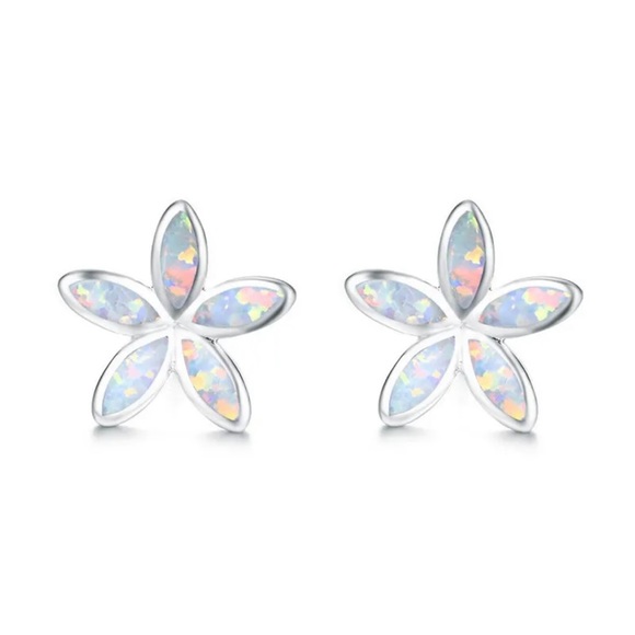 💖 Sparkly Floral Stud Earrings NEW - Picture 2 of 5